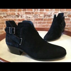 Brand New - Vince Camuto Black Panthea Booties SZ-9